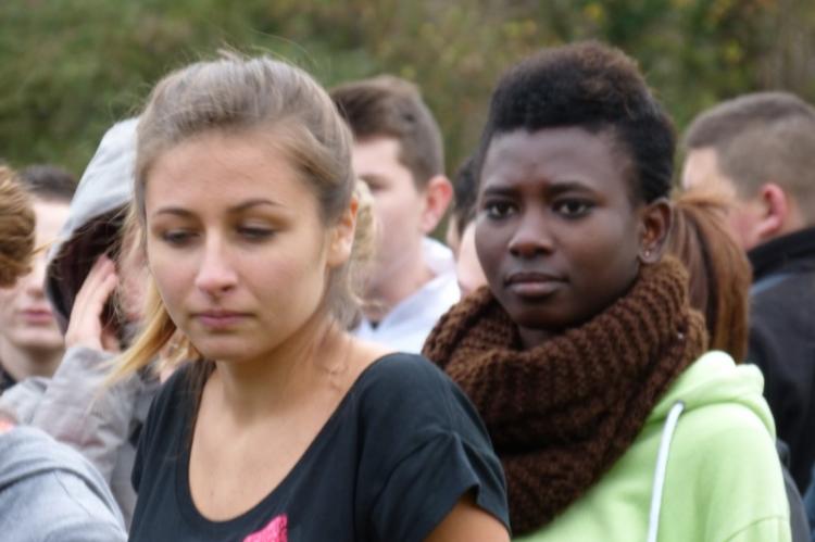 Charlotte N’Dolly, au second plan, avant le départ