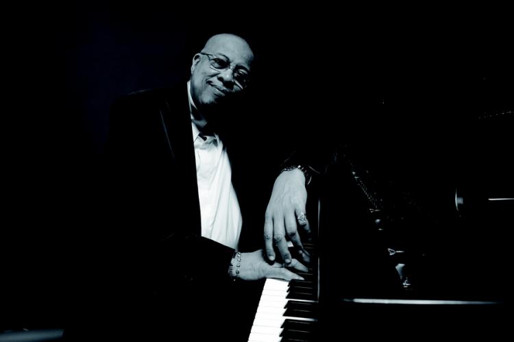 Photo C Frank Steward