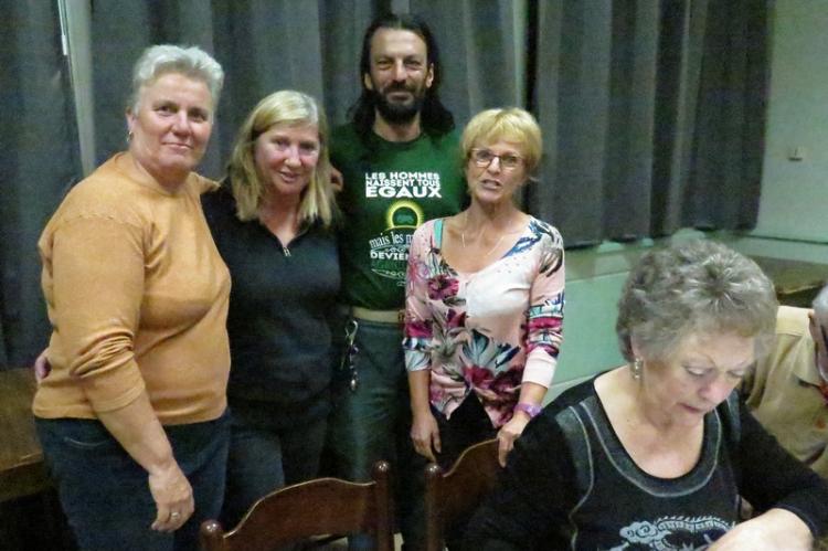 Gervaise Manzoni, Stéphanie Chatillon, Pierre Richier, Martine Bourianne, Nicole Nique.