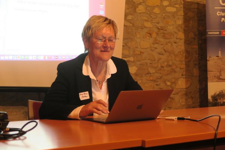 Marie-Thérèse Mertens