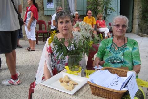 Anne et Maryvonne, deux des quatre organisatrices du festival du rire - DR