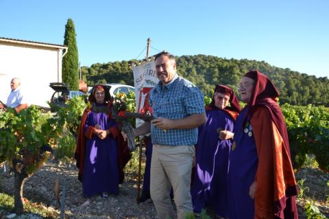  la Confrérie des Chevaliers de Gouste de Séguret 