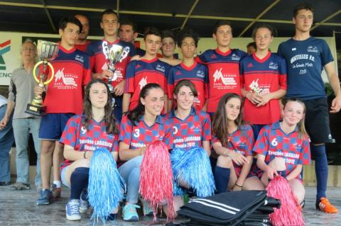 Les U15 des Dentelles 2 remporte le trophée 