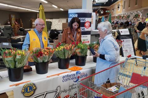 Le Lions Club dans la galerie d’Intermarché