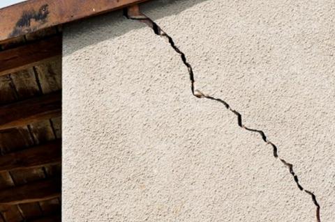 Fissure