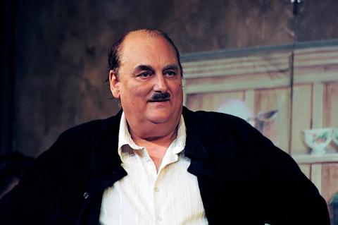 Jean-Claude Baudracco a fondé la compagnie en 1997, il jouera Pascal Amoretti. Photo TCM photographie.