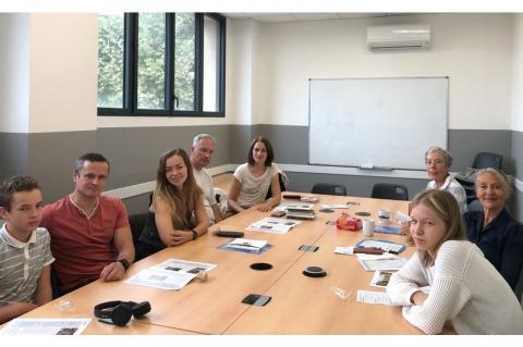 Le club au travail samedi dernier à la maison des associations  