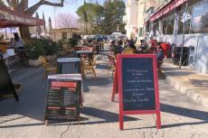 L'Athéna a agrandi sa terrasse