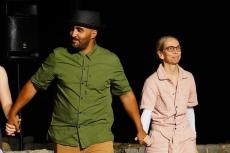 Nassim Battou et Géraldine Carel