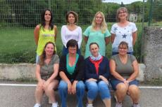 Debout les enseignantes de G à D , M. Barthalois, L. Silhhol, A.. Allibert, L. Biggi et assise, les Atsem, C. Auran, S. Baumann, C. Brousse, N. Combel