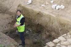 Anaïs Roumégous archéologue du Département de Vaucluse