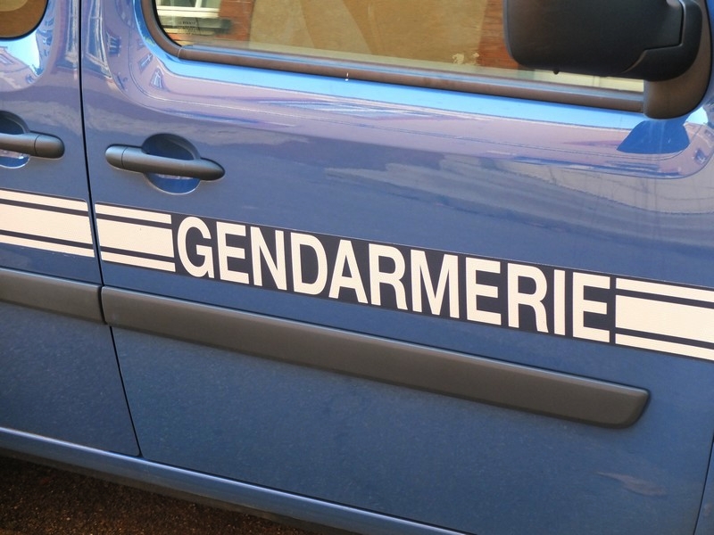 FAITS ET MÉFAITS