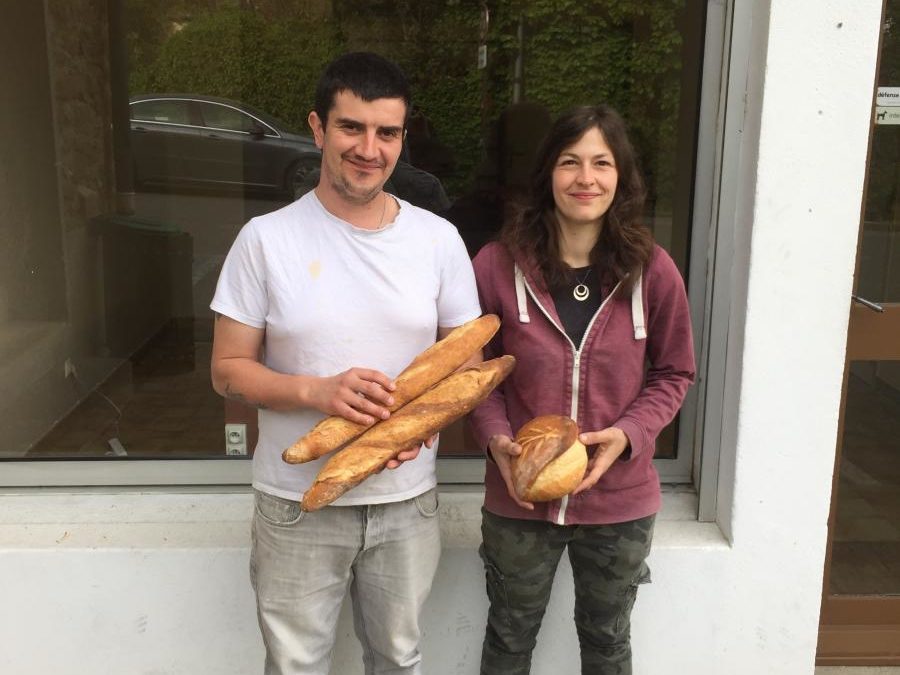 LA BOULANGERIE EST OUVERTE