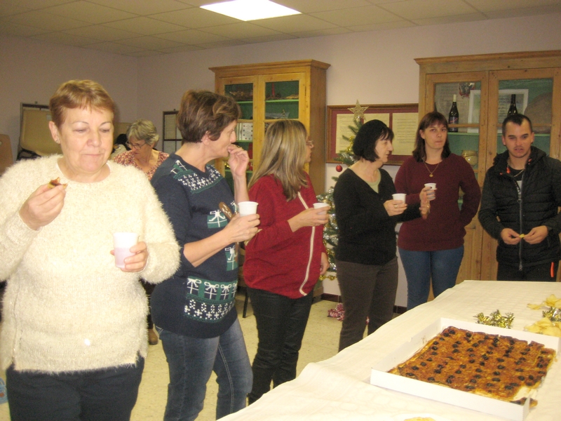 C’EST NOËL POUR LE PERSONNEL COMMUNAL