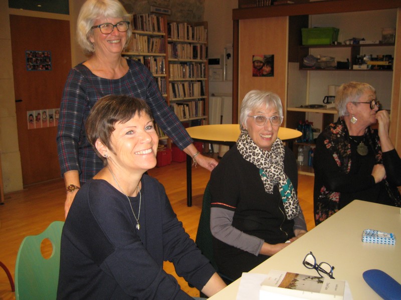 TRAVEL GAME : ISABELLE AUZANCE SIGNE UN PREMIER ROMAN