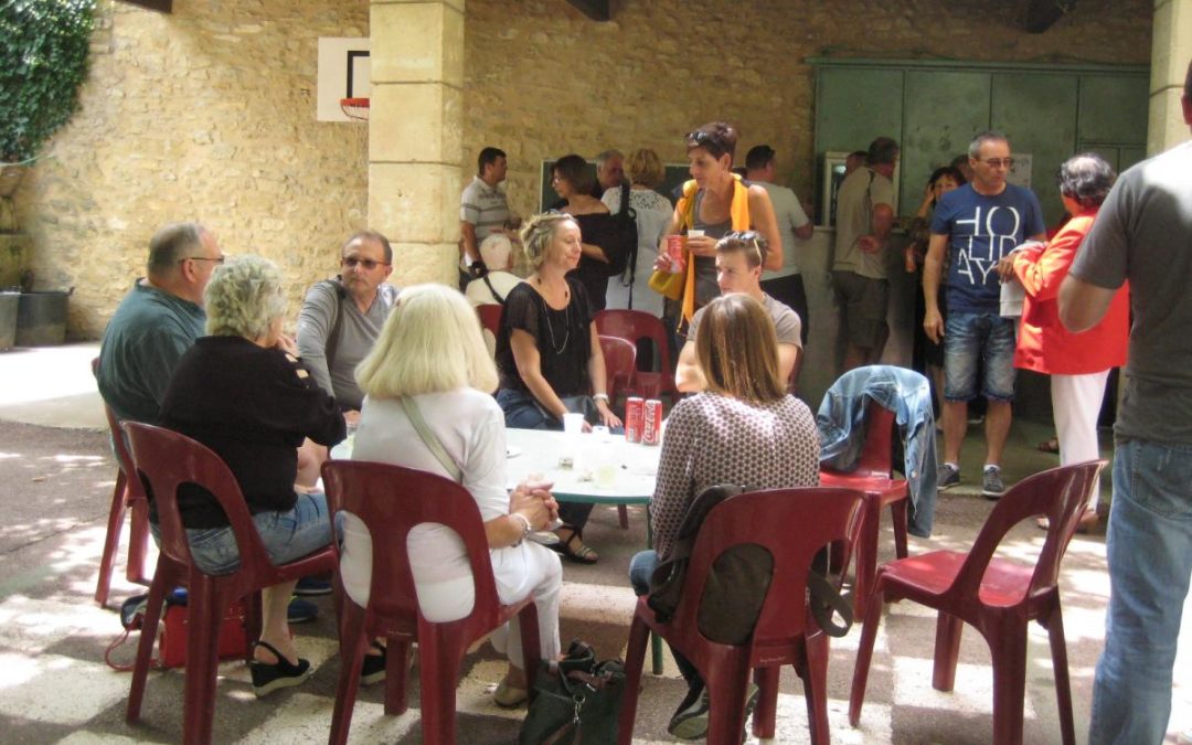 150 CONVIVES AU REPAS DES CHASSEURS