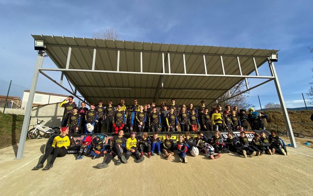 LE BMX PRÉPARE LE CHAMPIONNAT DÉPARTEMENTAL À SARRIANS