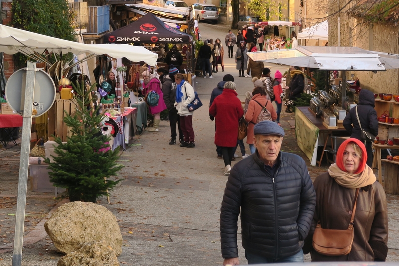 UN MARCHÉ DE NOËL RÉUSSI