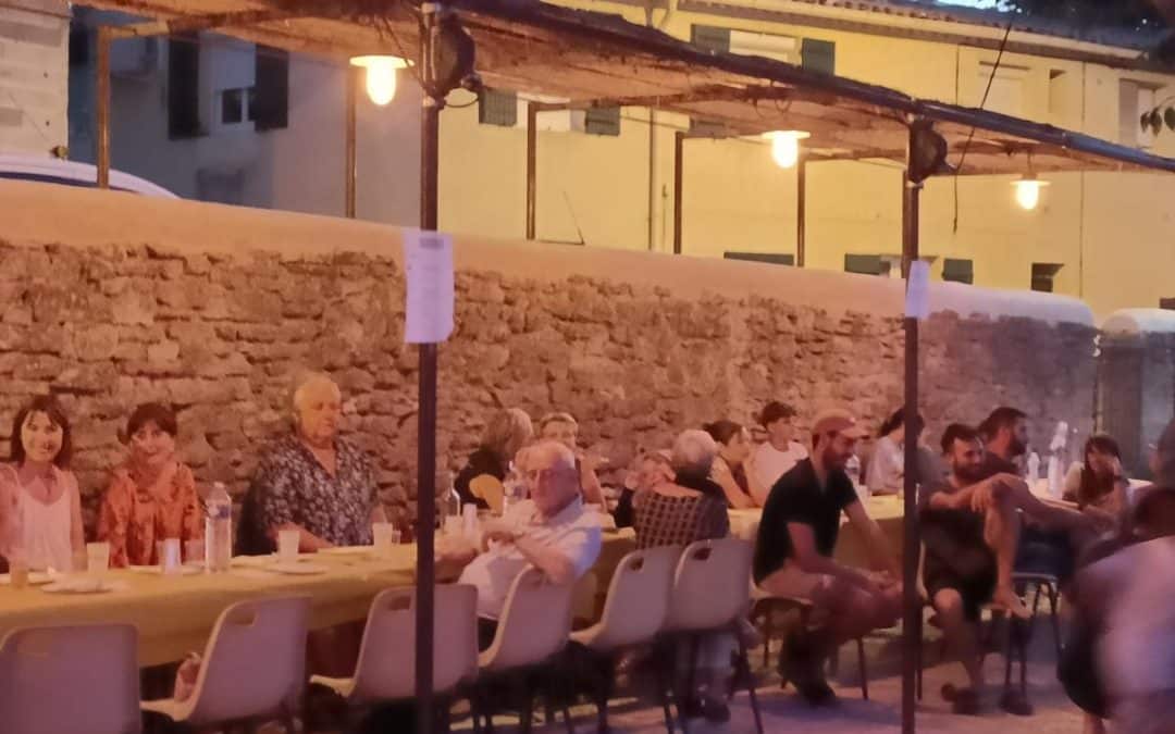 BELLE SOIRÉE POUR L&rsquo;APE ENTRECHAUX