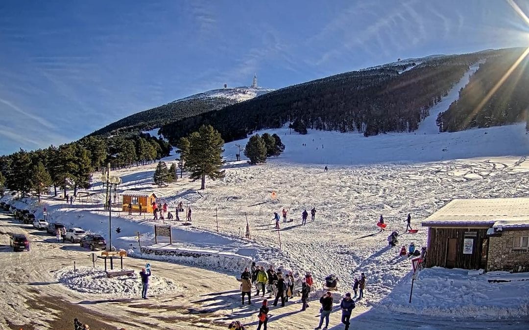 MONT SEREIN : L’OR BLANC A ATTIRÉ LES FÉRUS DE LA GLISSE