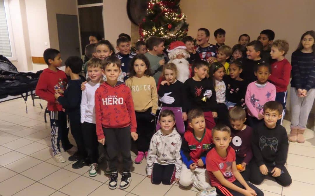 LE NOËL DES JEUNES FOOTBALLEURS