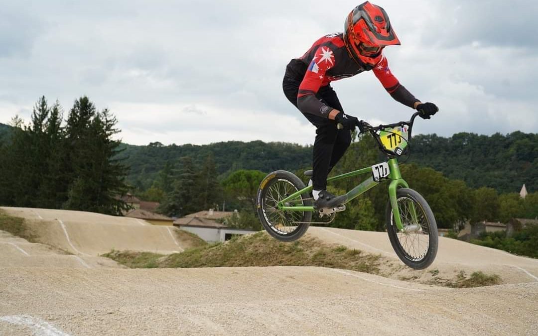 TROIS PILOTES ENTRECHALAIS AUX CHAMPIONNATS DE FRANCE DE BMX