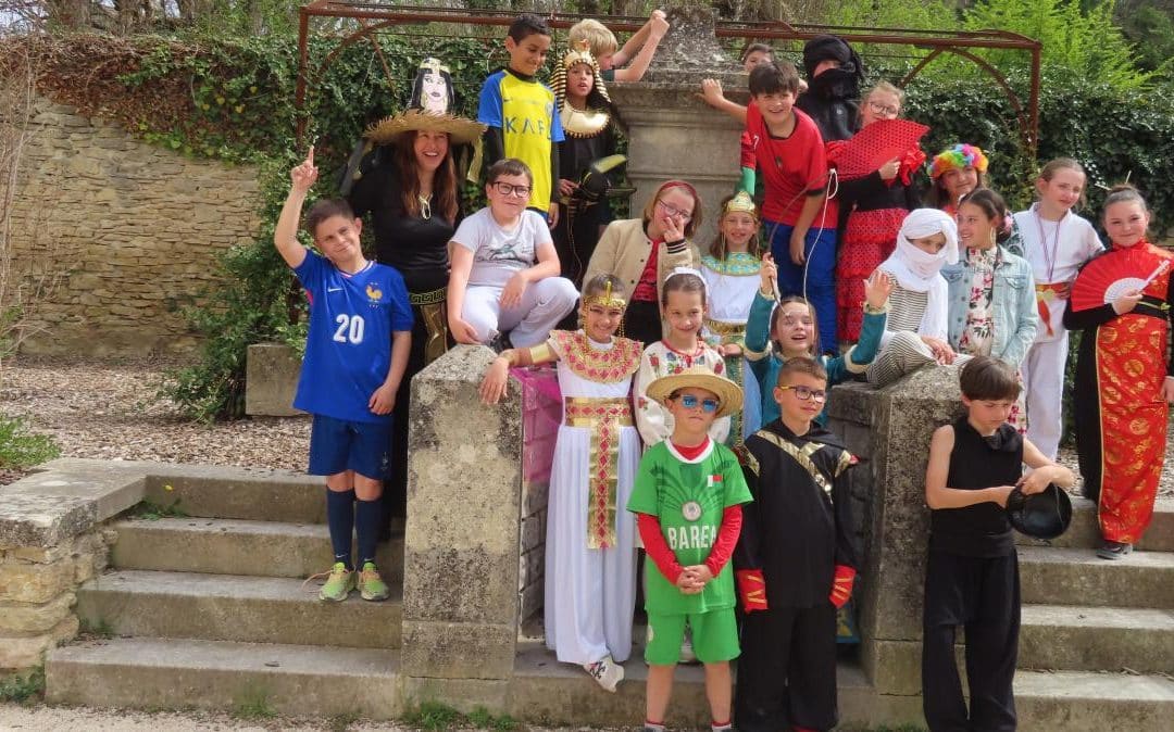 UN CARNAVAL HAUT EN COULEURS