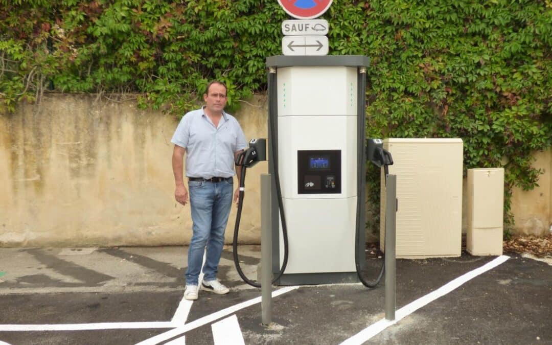 DEUX NOUVELLES BORNES ÉLECTRIQUES INSTALLÉES