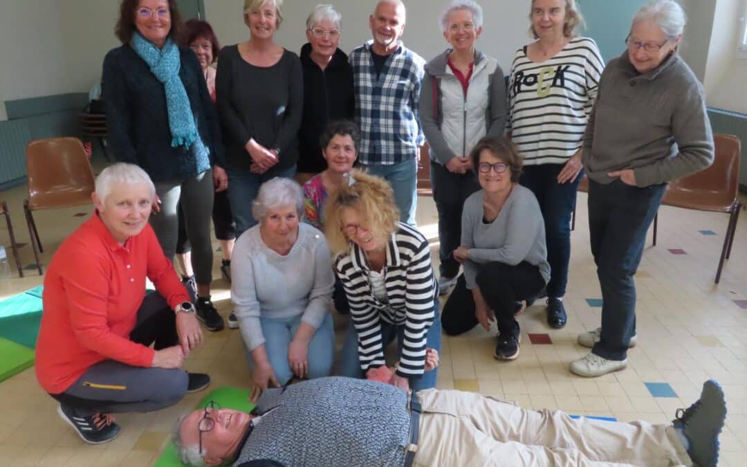 FORMATION AUX SECOURS POUR LES RANDONNEURS
