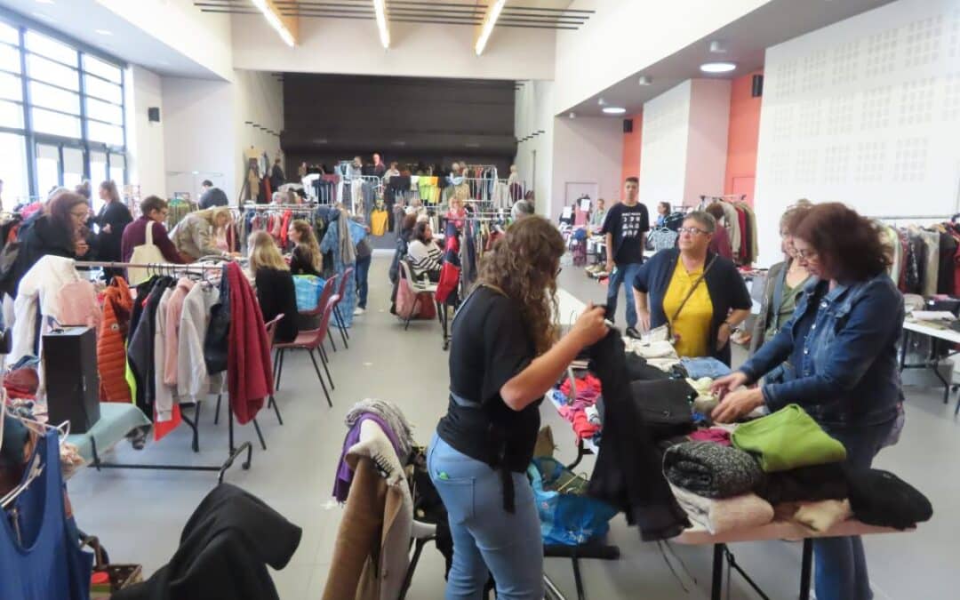 VIDE-DRESSING ET VIDE-GRENIER RÉUSSIS
