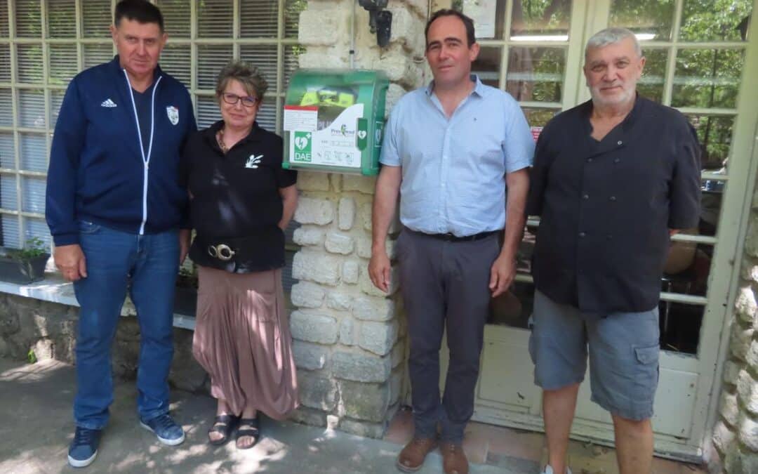 UN NOUVEAU DÉFIBRILLATEUR SUR LA COMMUNE