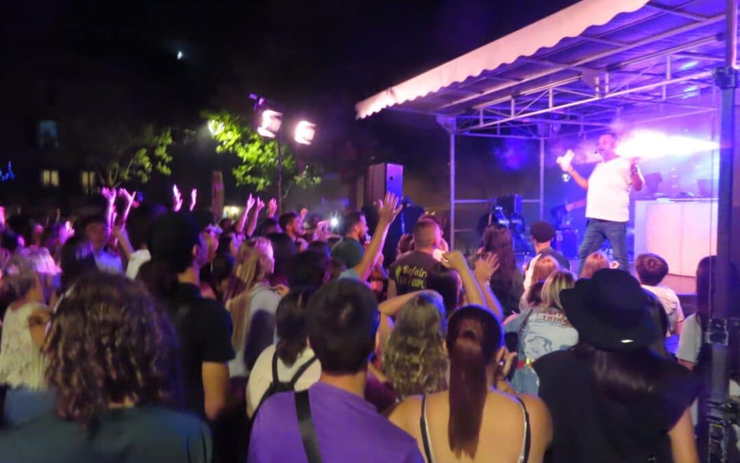 BEAUCOUP DE MONDE POUR LES FESTIVITÉS DE LA FÊTE NATIONALE