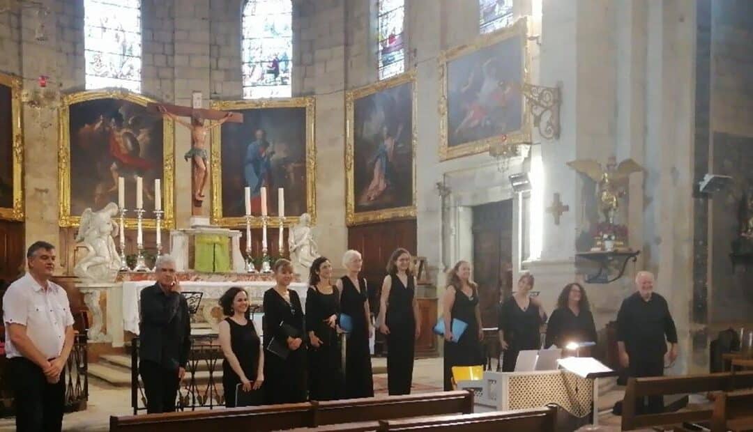ORGUE ET CHOEUR DE FEMMES CHARMENT LE PUBLIC