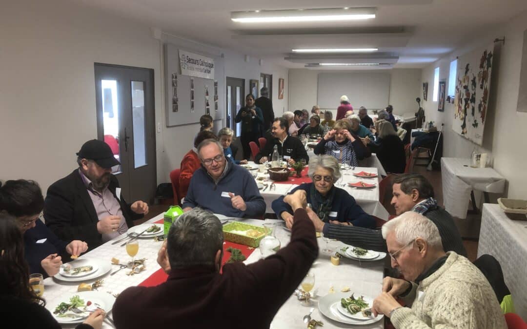 Déjeuner solidaire au Secours Catholique