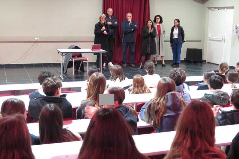 Forum des métiers de l'APEV à la cité scolaire.