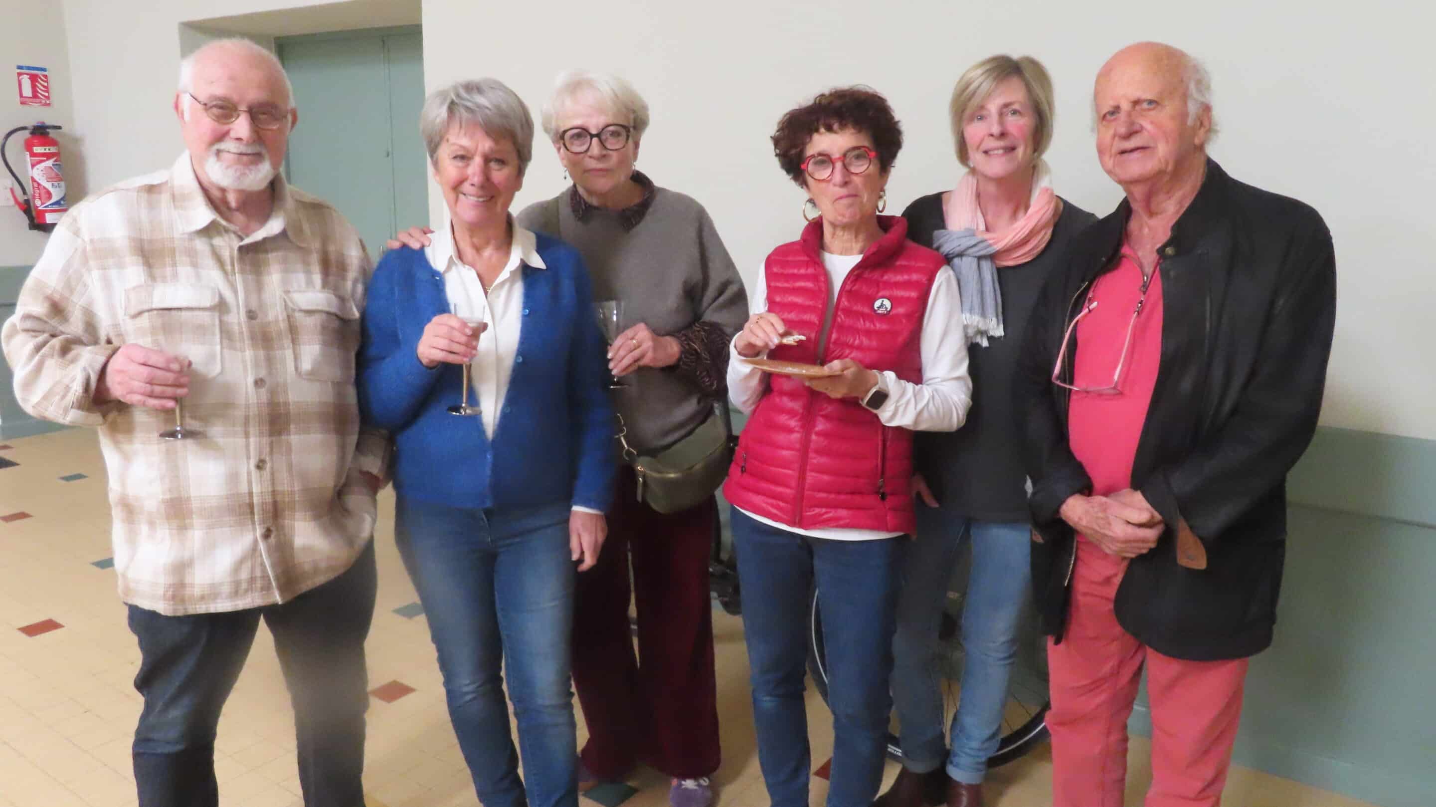 Conseil collégial de gauche à droite : Marc Bonfils, Viviane Guétal, Véronique Mesnage, Geneviève Mercadier, Carine Aerts, Alain Fauqueur.