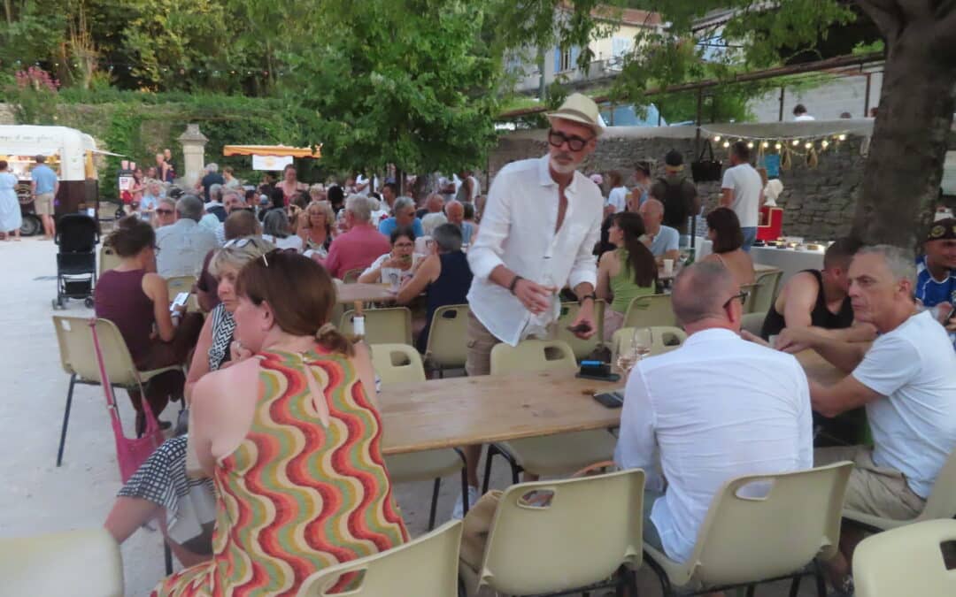 Les marchés du mercredi soir toujours très prisés